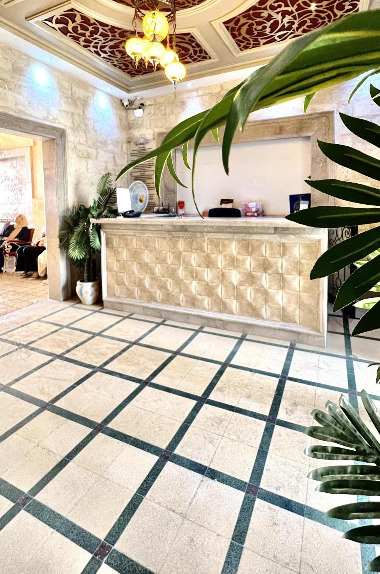 Hotel Ayachi Tunis Exterior photo